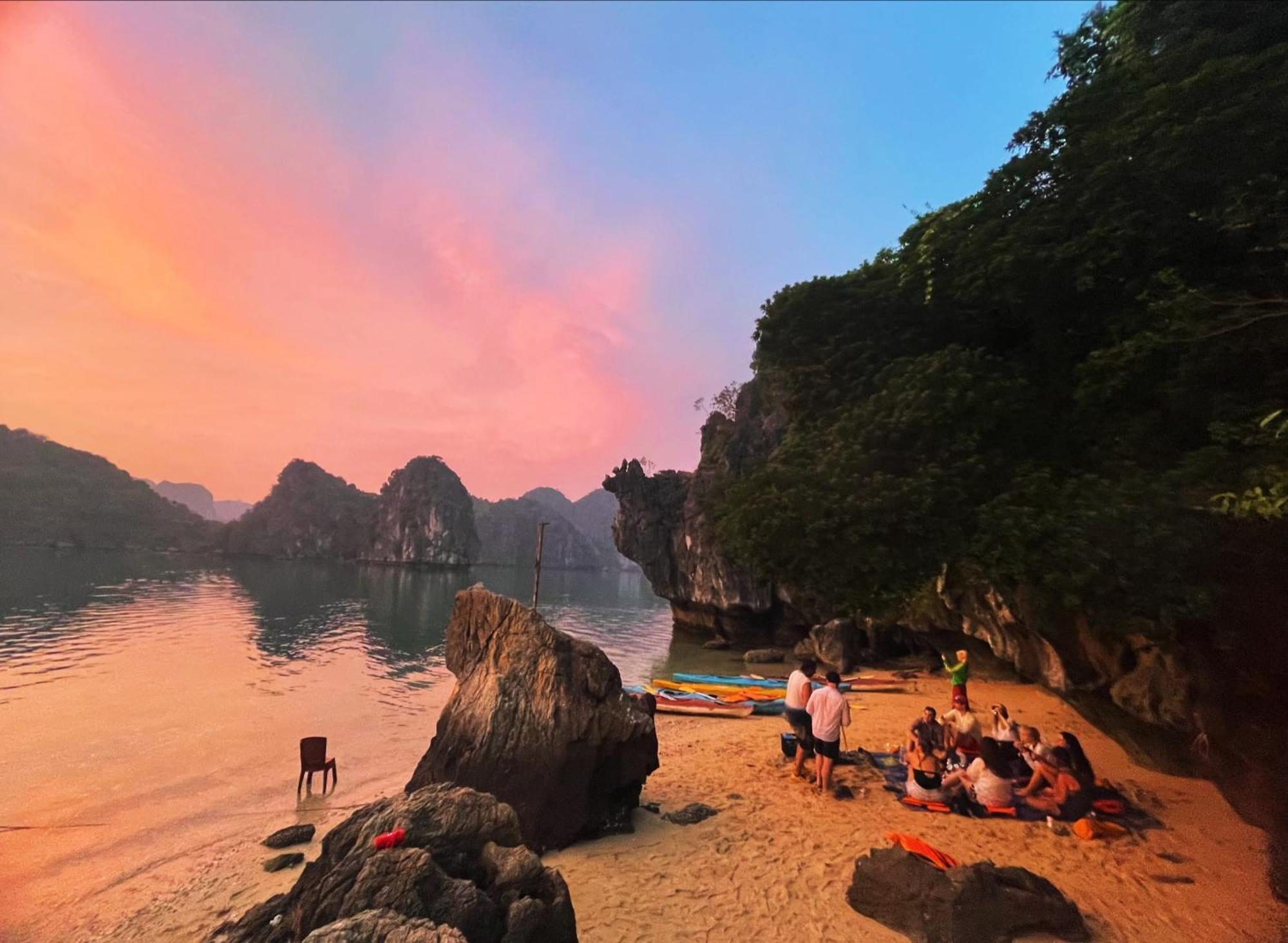 Viet Hai Lan Homestay Trung Trang Bagian luar foto